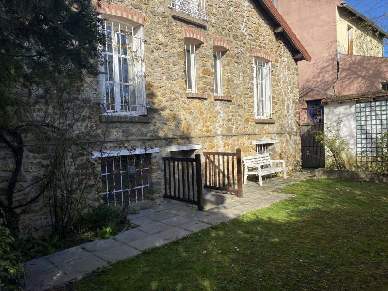 Maison 6 pièces 390 m² · à Meudon · 390 m² · 930 000 €